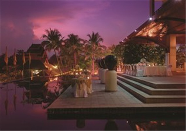 Chatrium Hotels in Yango